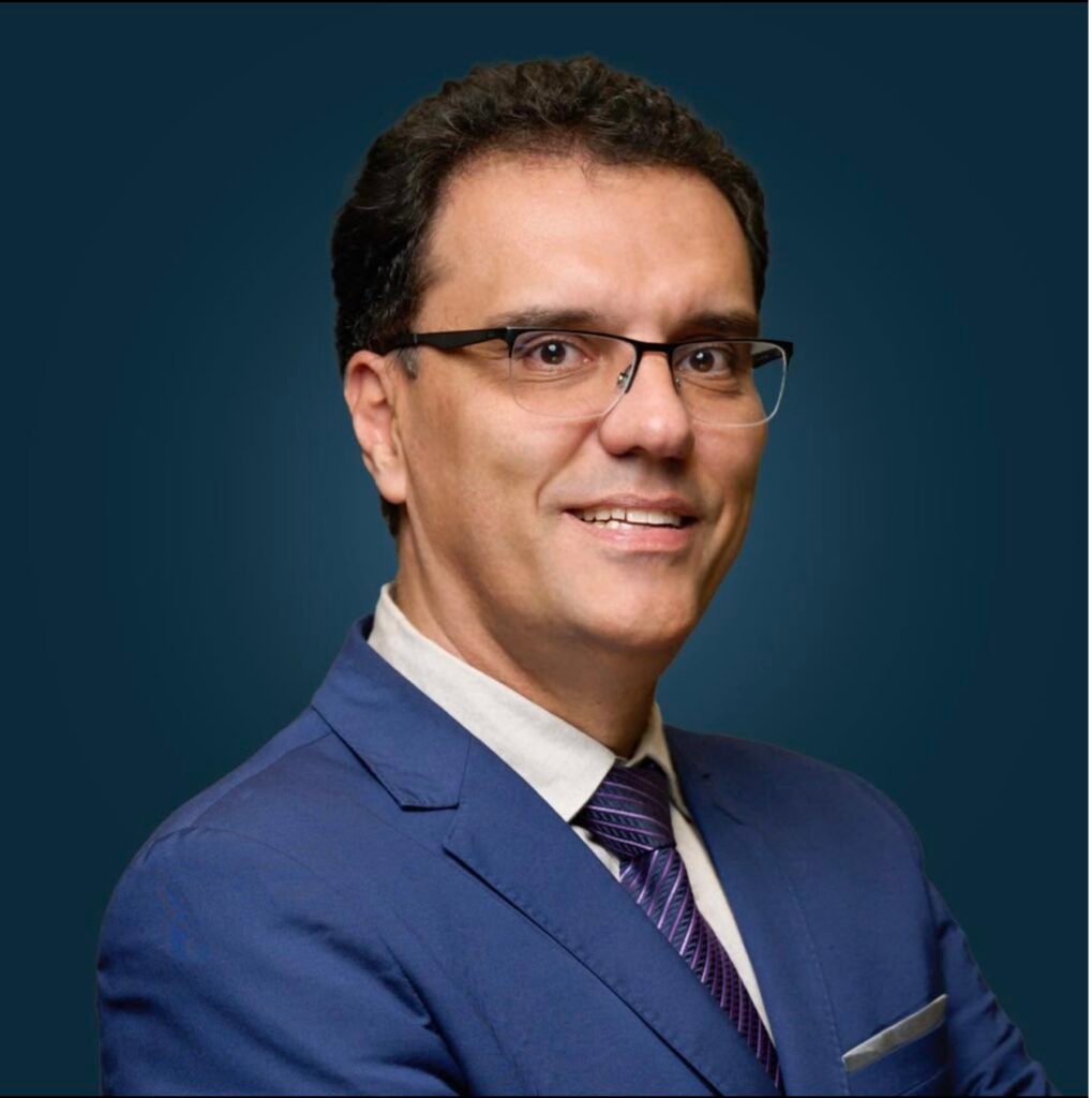 Retrato de Alexander Moreira-Almeida